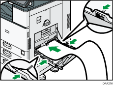 手差しトレイのイラスト